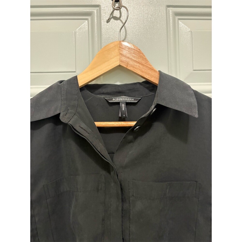 BCBGMAXAZRIA Blouse Womens Size S Black Sleeveless Button Front Hi-Low Top - Picture 4 of 9